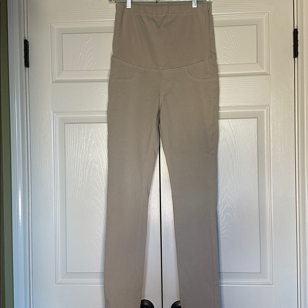 Uniqlo Maternity pants jeggings, Small, stone, belly panel adjustable, like new